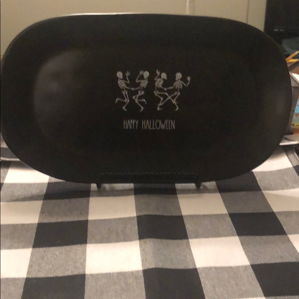 Rae Dunn Halloween platter
